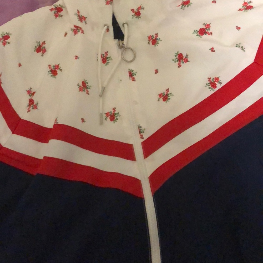 Jacket - Picture 3 of 4